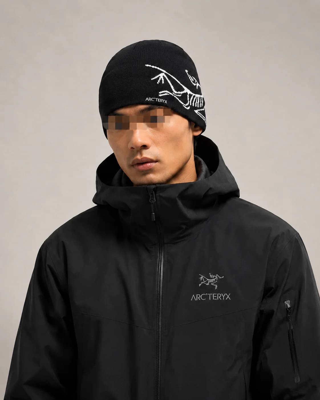 Beanie Black Logo alternativa